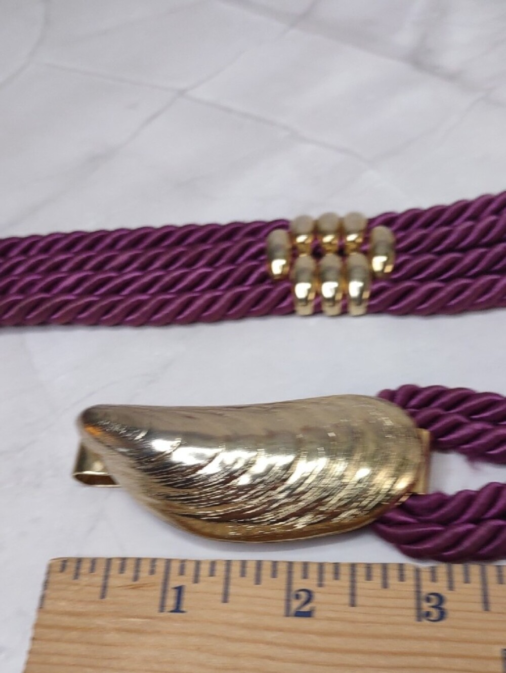 Plum Twist Rope Belt w/Golden Shell Buckle - Picture 5 of 5